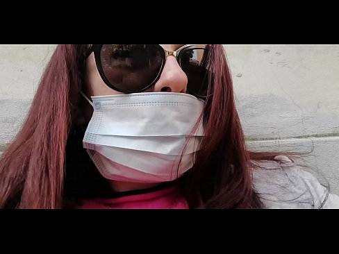 ❤️ Nicoletta waxay ka aargoosatay deriskeeda oo waxay ku seexatay garaashkiisa (Karantiil Gaar ah oo loo yaqaan Covid19 Talyaani) Porno Guri