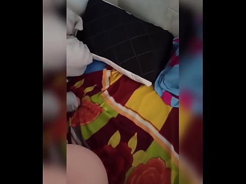 ❤️ Qofka ila degan guriga kaligiis ayuu iska joogaa sababtoo ah ninkeeda fasax buu aaday waxaan fursad u helay inaan ku waso oo dabada ka buuxiyo caano Porno Guri